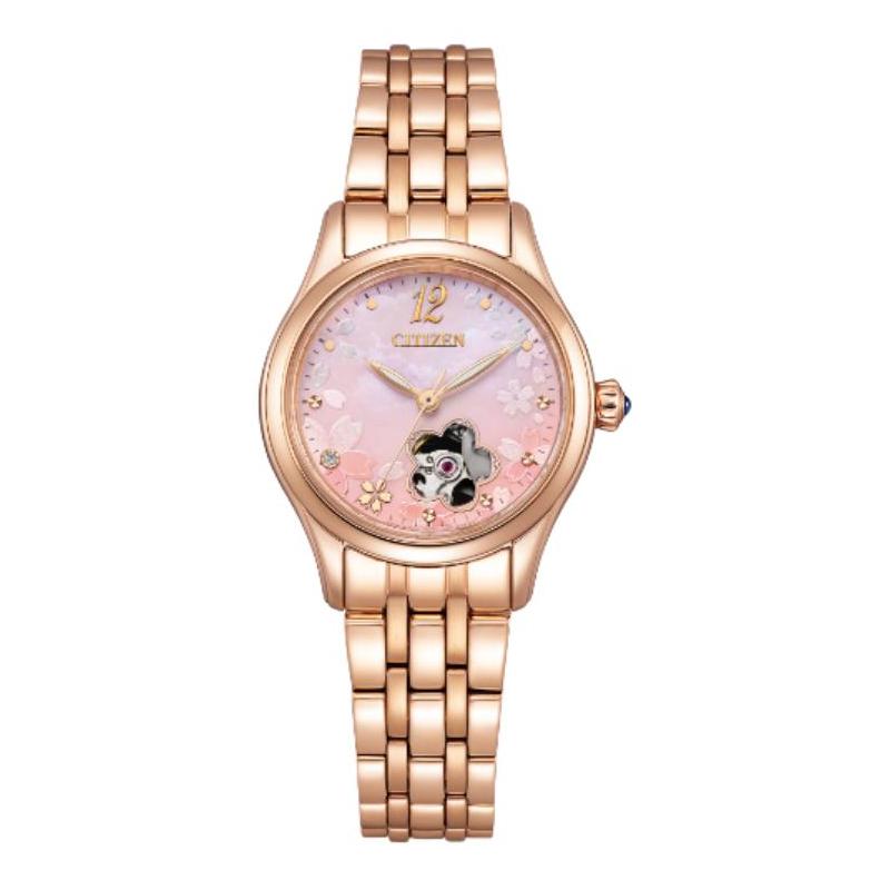 CITIZEN Mechanical Watch Series 50 Meters Waterproof Automatic/Manual Mechanical Movement Steel Strap 28.5mm Women s Watch Pink Dial PR1042-82Y синій
CITIZEN Mechanical Watch Series 50 Meters Waterproof Automatic/Manual Mechanical Movement Steel Strap 28.5mm Women s Watch Pink Dial PR1042-82Y синій