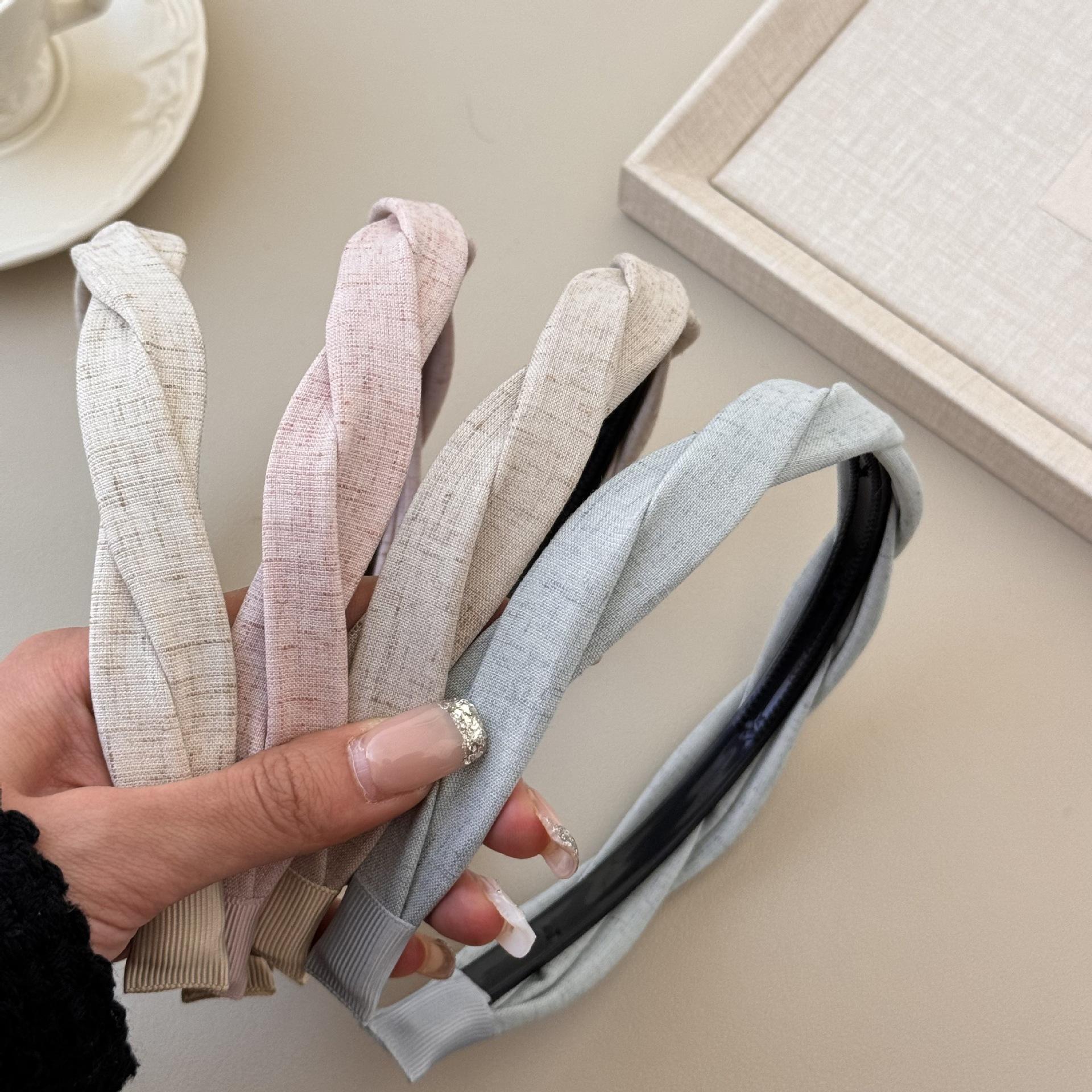 Hair accessories for women girl band popular headbands korean hoop Designer Headdress leading fashion cute makeup kawaii sweets
Hair accessories for women girl band popular headbands korean hoop Designer Headdress leading fashion cute makeup kawaii sweets