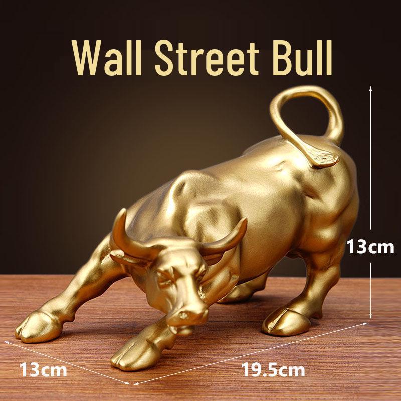 Бык с Уолл-стрит Полимерный Винный Шкаф и Настольное Украшение
Бык с Уолл-стрит Полимерный Винный Шкаф и Настольное Украшение