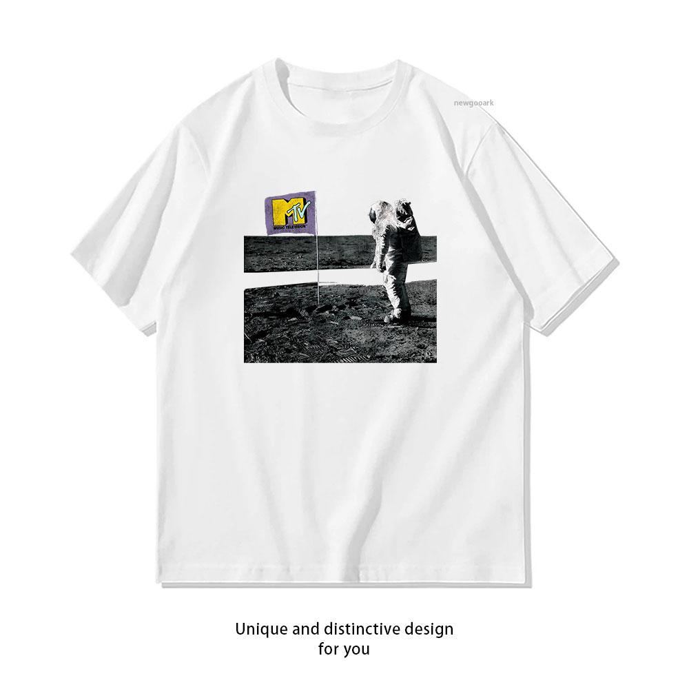 MTV Unisex On The Moon Flag t shirt Women Unisex Casual cotton graphic t shirts Creative camisetas tops tee Shortsleev outdoors 3XL
MTV Unisex On The Moon Flag t shirt Women Unisex Casual cotton graphic t shirts Creative camisetas tops tee Shortsleev outdoors 3XL