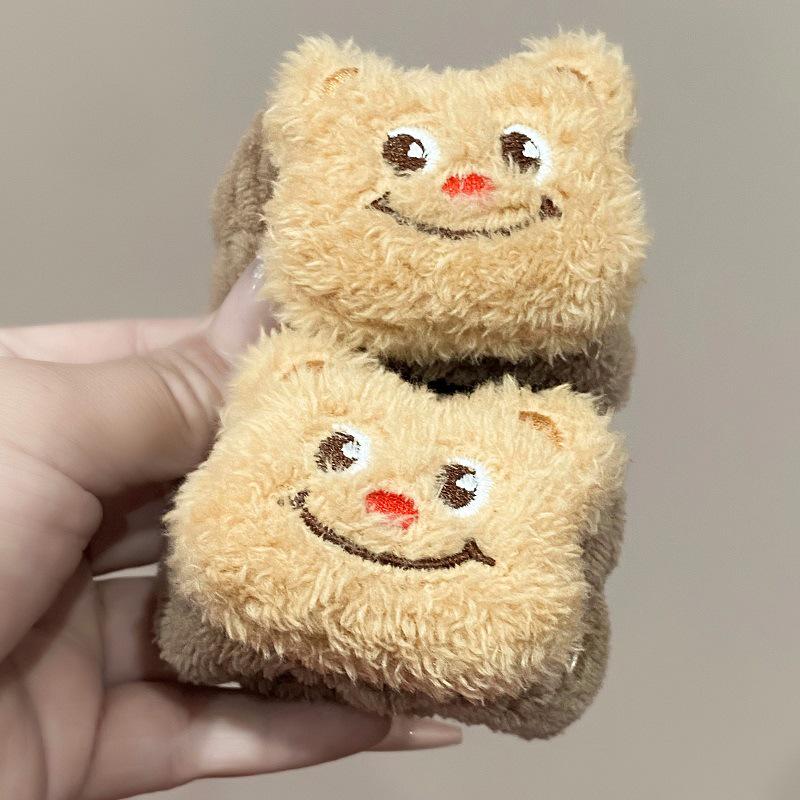Cute Bear Face Wash Wristbands: Anti-Drip, Anti-Wet Plush Ponytail Holder
Cute Bear Face Wash Wristbands: Anti-Drip, Anti-Wet Plush Ponytail Holder