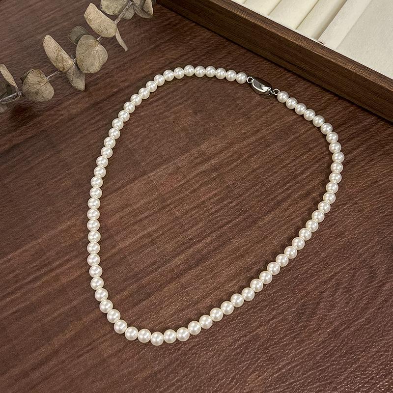 Ожерелье из искусственного жемчуга Кристальная бусина Элегантное Женственное Блеск Теплое Украшение
Ожерелье из искусственного жемчуга Кристальная бусина Элегантное Женственное Блеск Теплое Украшение
