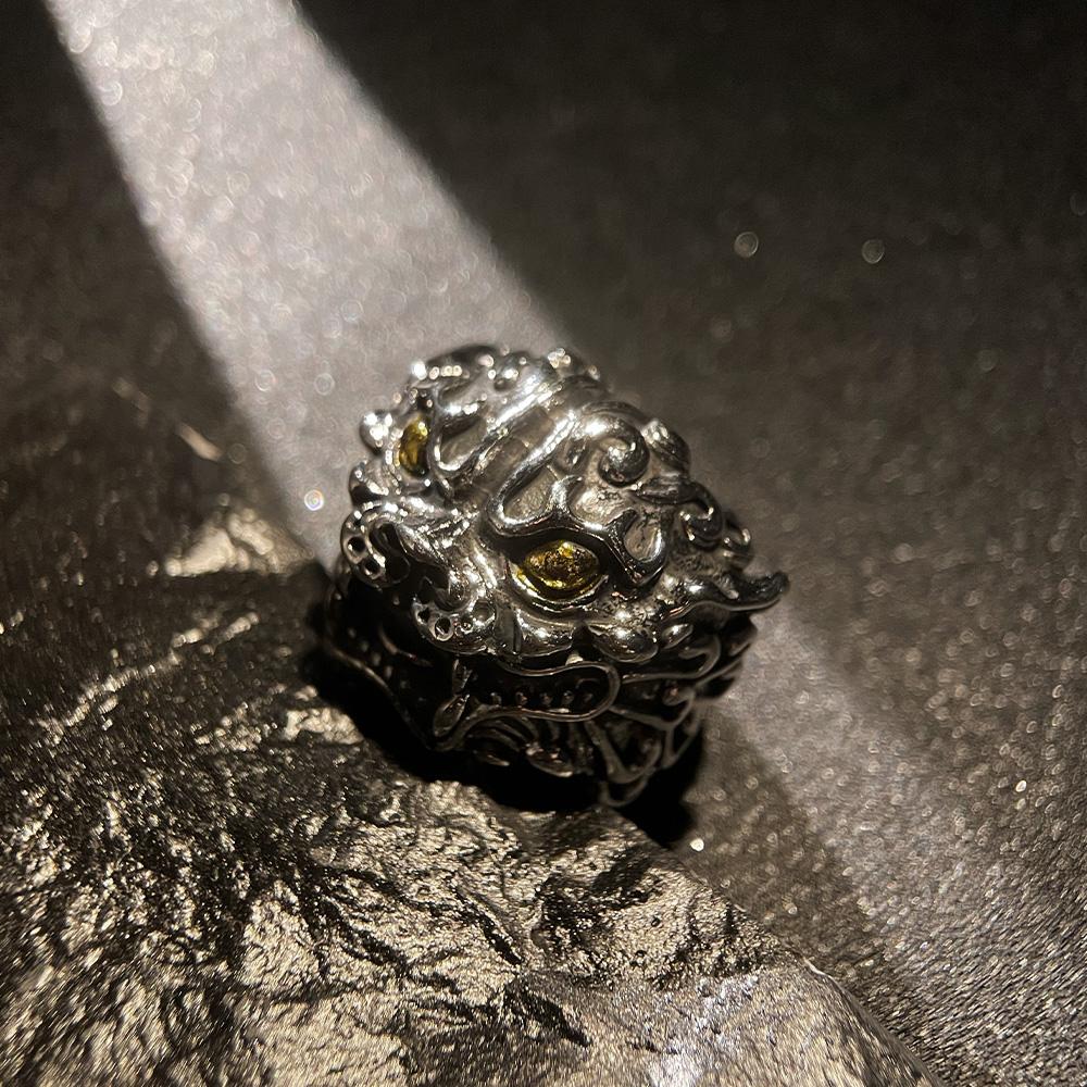 Ретро Кирин Китайский Лев-Хранитель Большое Кольцо для Мужчин Регулируемое Открытое Кольцо Сплав Цинковый Сплав Покрытый Цирконом Мифическое Богатство Благословение Подарок resizable
Ретро Кирин Китайский Лев-Хранитель Большое Кольцо для Мужчин Регулируемое Открытое Кольцо Сплав Цинковый Сплав Покрытый Цирконом Мифическое Богатство Благословение Подарок resizable