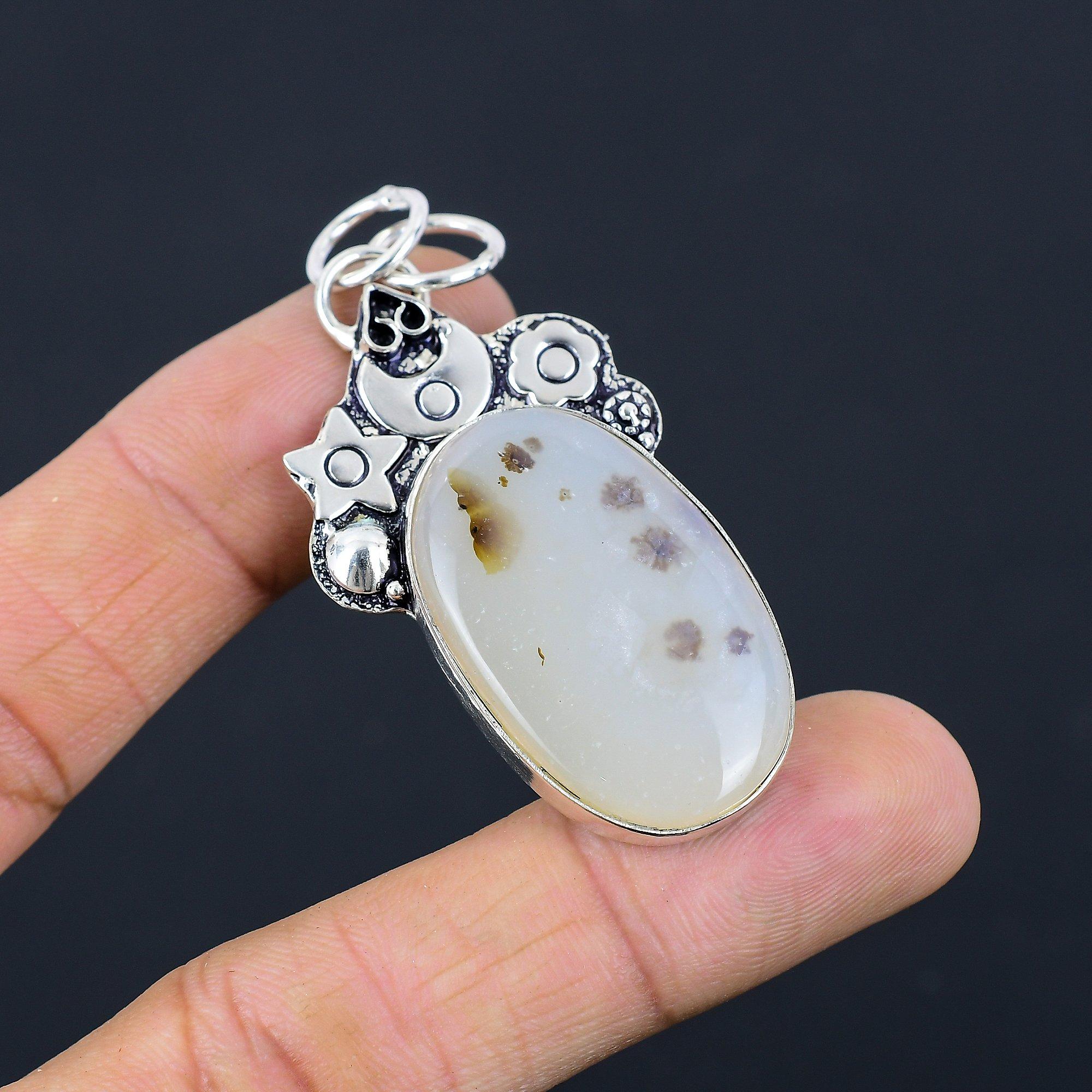 Friendship Day Sale 925 Sterling Silver Natural Montana Agate Pendant Jewelry
Friendship Day Sale 925 Sterling Silver Natural Montana Agate Pendant Jewelry