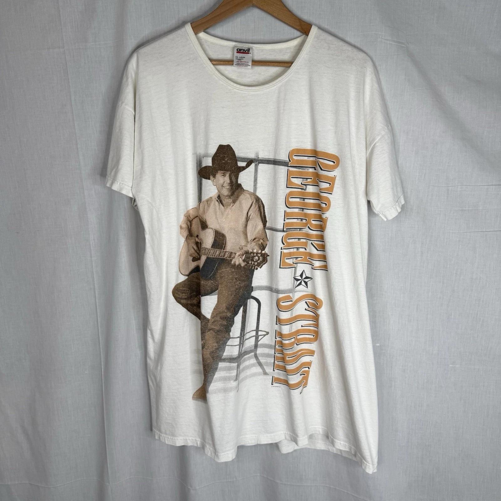 Vintage George Strait One Size T-Shirt 90s Anvil tag country music band tour tee 2XL
Vintage George Strait One Size T-Shirt 90s Anvil tag country music band tour tee 2XL