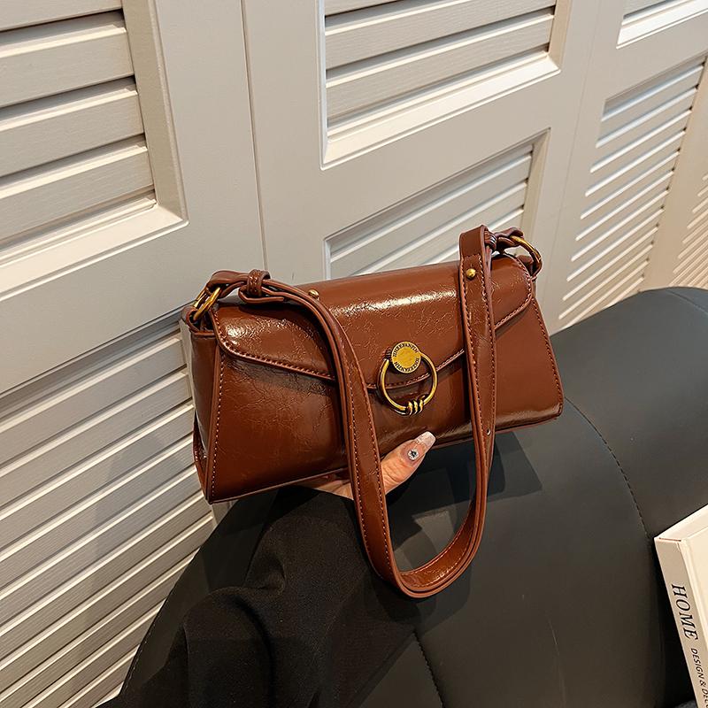 Temperament одно плечо сумка подмышкой для женщин большой емкости кроссбоди для поездок на работу маленькие квадратные сумки весна новинка
Temperament одно плечо сумка подмышкой для женщин большой емкости кроссбоди для поездок на работу маленькие квадратные сумки весна новинка