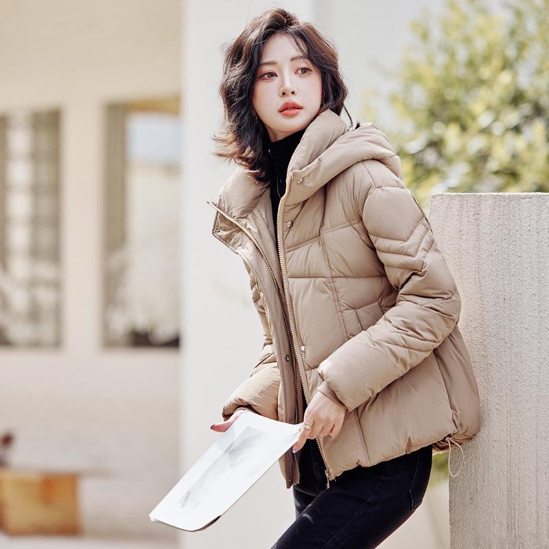 Windproof Lightweight Hooded Thickened Fluffy Warm Cold Loose Short Section of High-quality Fabric Casual Sports Jacket Cotton Jacket Coat M хакі
Windproof Lightweight Hooded Thickened Fluffy Warm Cold Loose Short Section of High-quality Fabric Casual Sports Jacket Cotton Jacket Coat M хакі