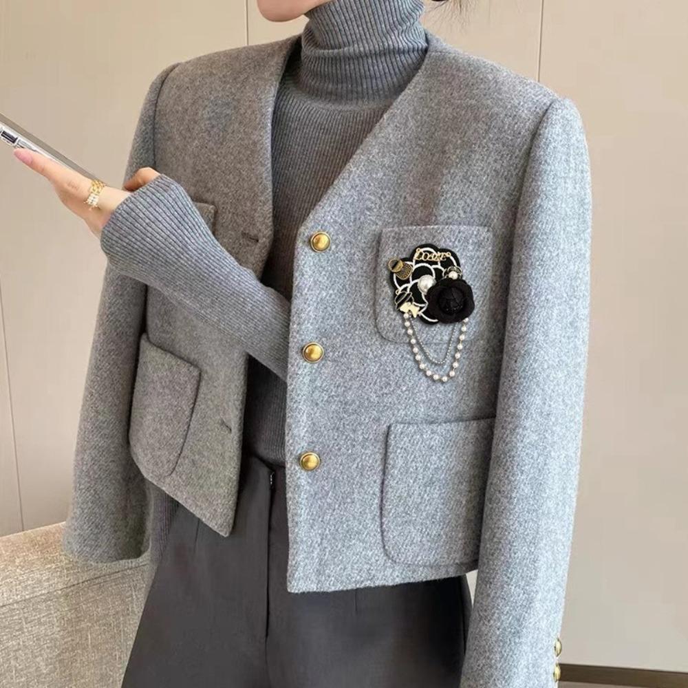 Rhinestone Pearl Bow Brooches Korean Style Fixed Clothing Lapel Pins New Flower Badge Women 1
Rhinestone Pearl Bow Brooches Korean Style Fixed Clothing Lapel Pins New Flower Badge Women 1