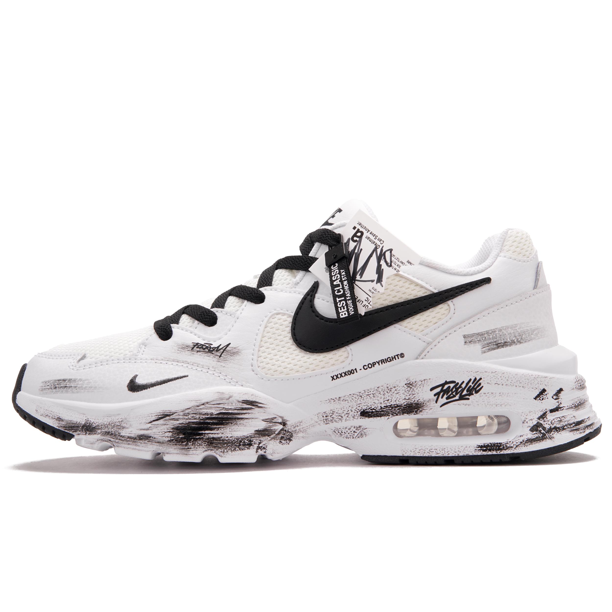 Nike Air Max Fusion Low top Running Shoes Unisex Black White CJ1671-100 (Team645-xx) 38.5
Nike Air Max Fusion Low top Running Shoes Unisex Black White CJ1671-100 (Team645-xx) 38.5