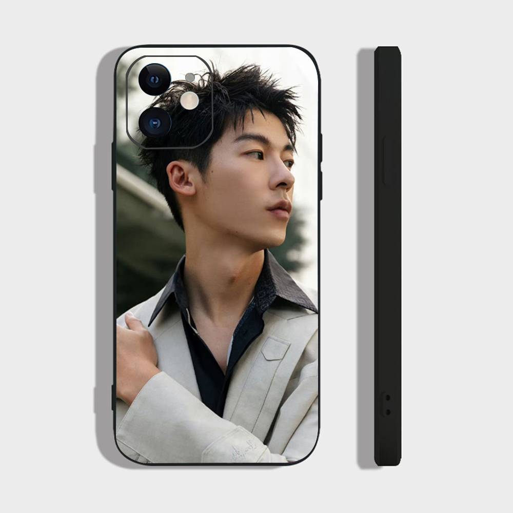 Actor And Singer Xu Guanghan Phone Case For IPhone 17 Air 16 15 14 13 Pro Max 11 12 Black Silicone Cover IPHONE 15PROMAX
Actor And Singer Xu Guanghan Phone Case For IPhone 17 Air 16 15 14 13 Pro Max 11 12 Black Silicone Cover IPHONE 15PROMAX
