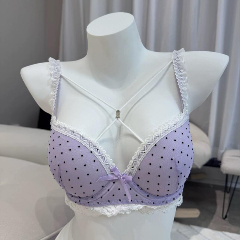 Purple Polka Dot Bra with Lace Trim and Cross Back Design S
Purple Polka Dot Bra with Lace Trim and Cross Back Design S
