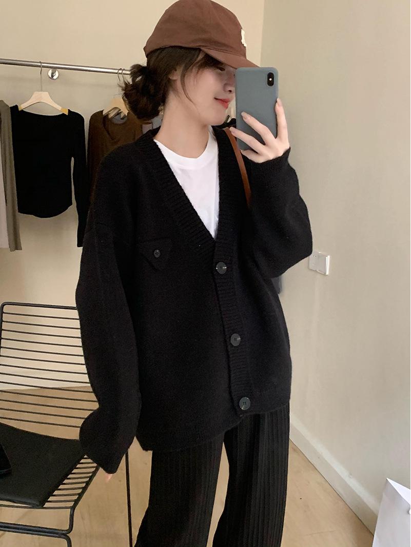 Женский свободный вязаный кардиган свитер весна/осень 2024 One Size
Женский свободный вязаный кардиган свитер весна/осень 2024 One Size