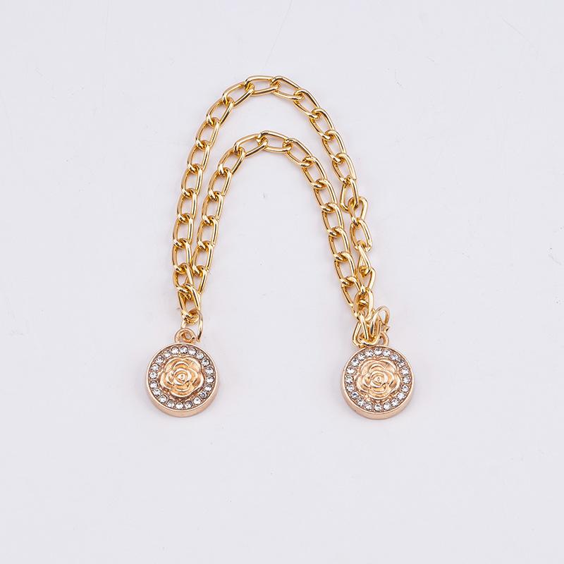 Anti-Slip Magnetic Clothing Clips with Chain Magnet Hijab Scarf Brooch Pins For Muslim Woman Headscarf Clips Scarves Pins золотой
Anti-Slip Magnetic Clothing Clips with Chain Magnet Hijab Scarf Brooch Pins For Muslim Woman Headscarf Clips Scarves Pins золотой