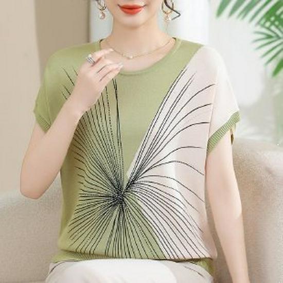 Elegant Chiffon Summer Top for Middle-aged Women - Short Sleeve, Wide-leg Design 4XL зелёный
Elegant Chiffon Summer Top for Middle-aged Women - Short Sleeve, Wide-leg Design 4XL зелёный