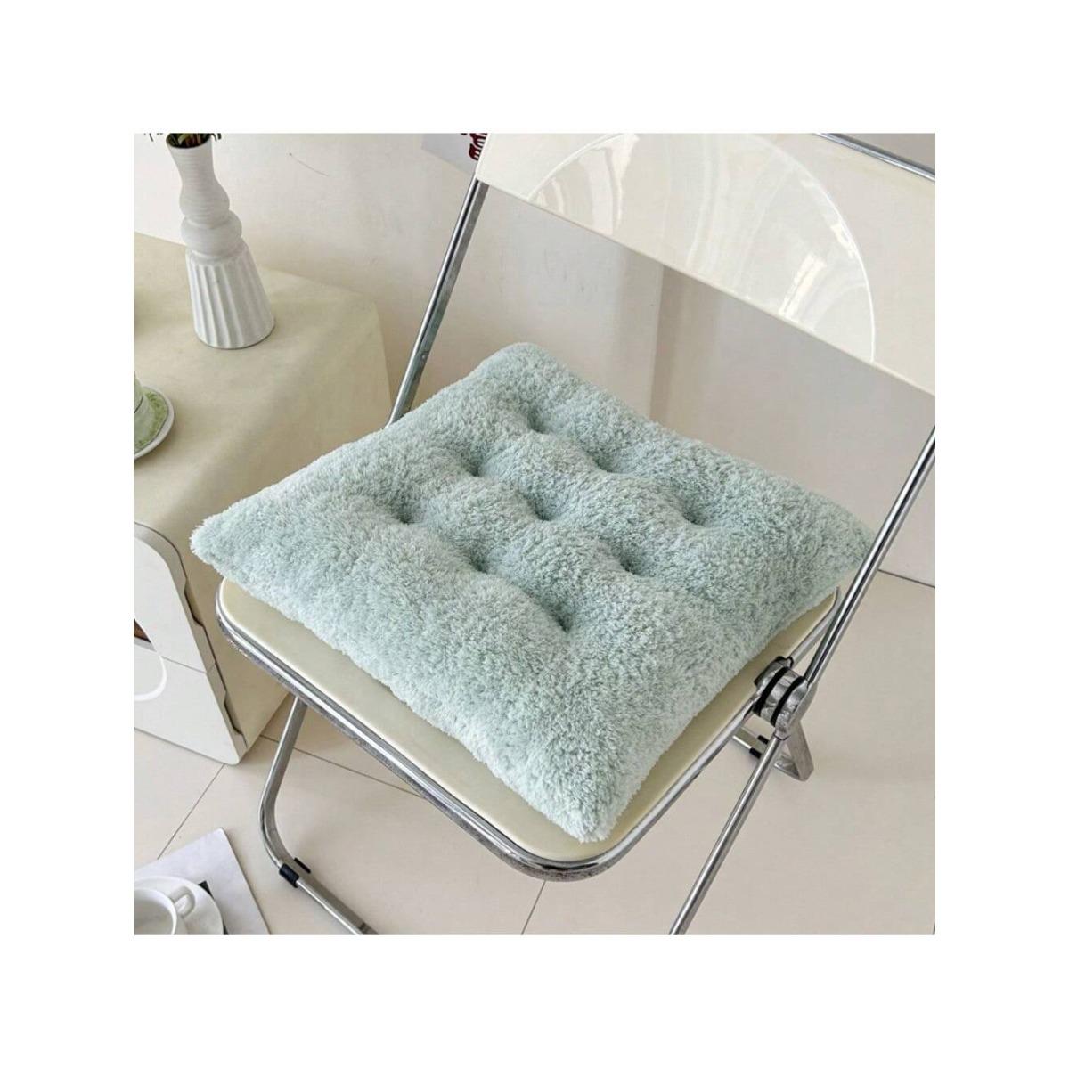 Solid color plush plush cushion, soft and fluffy square cushion with anti slip bottom, used for dining, office and home chairs 40x40cm
Solid color plush plush cushion, soft and fluffy square cushion with anti slip bottom, used for dining, office and home chairs 40x40cm