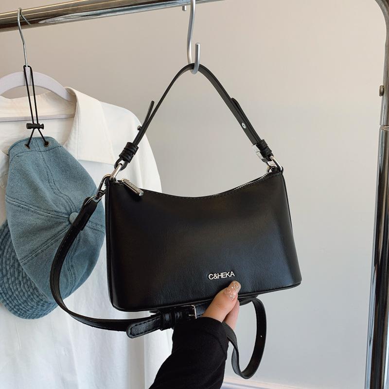 Premium sense simple hand bag women s summer new niche fashion one shoulder messenger bag dumpling bag чёрный
Premium sense simple hand bag women s summer new niche fashion one shoulder messenger bag dumpling bag чёрный