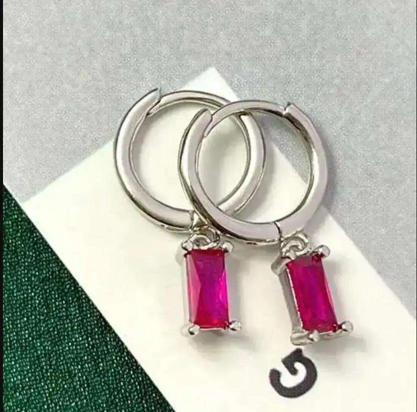 Huggies Earrings Purple white Green Blue Red Square Heart Silver Color Small Hoop Earrings for Women Girls Wedding Jewelry
Huggies Earrings Purple white Green Blue Red Square Heart Silver Color Small Hoop Earrings for Women Girls Wedding Jewelry