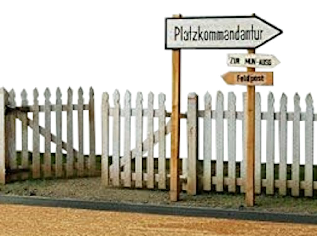 Cobaanii Mokei Kobo 1/35 Scale Frontline Series European Fence Set A with Signposts Assembly Kit FS-021
Cobaanii Mokei Kobo 1/35 Scale Frontline Series European Fence Set A with Signposts Assembly Kit FS-021