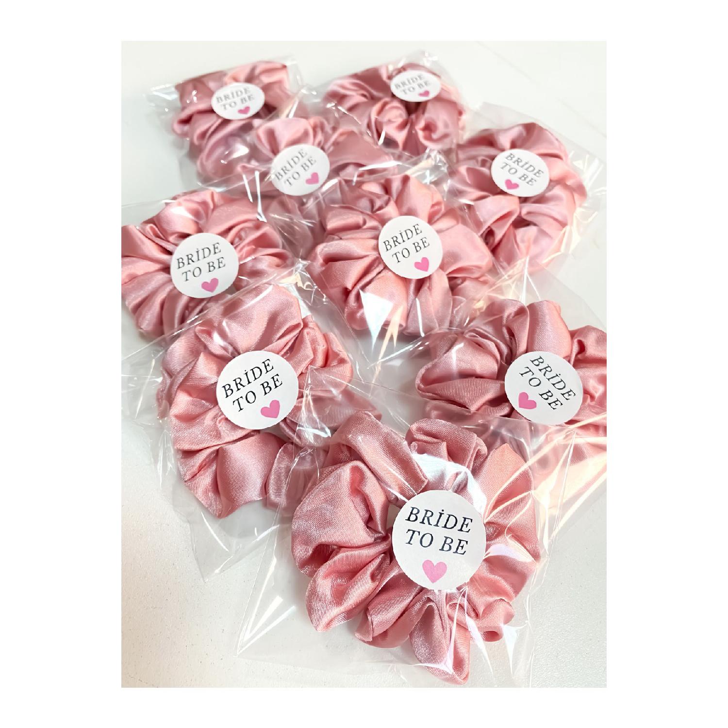 Pack Of 10 Colorful Gift Bagel Hair Clips With bride To Be Label рожевий
Pack Of 10 Colorful Gift Bagel Hair Clips With bride To Be Label рожевий
