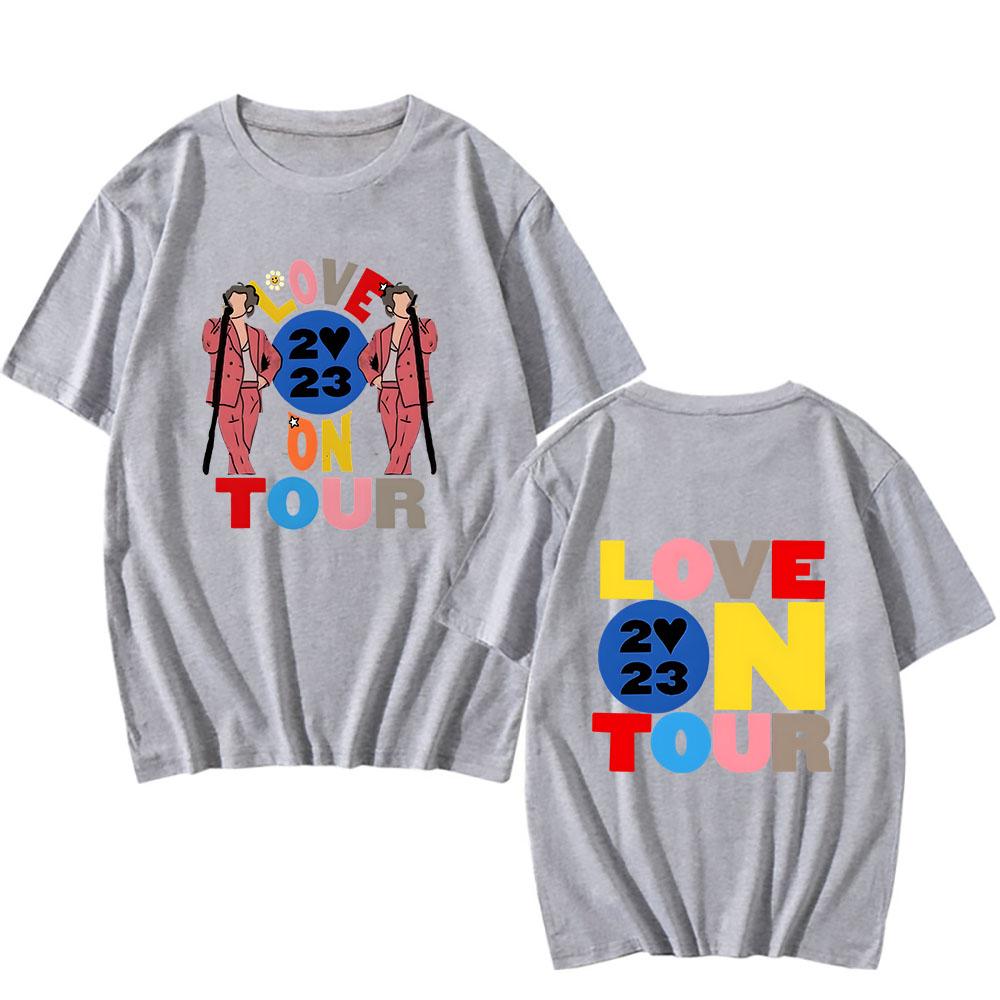 Harrys House Love on Tour Men Clothing Creative Printing Casual Loose Round Neck Summer Short Sleeve Breathable Top Teenage Tide 4XL
Harrys House Love on Tour Men Clothing Creative Printing Casual Loose Round Neck Summer Short Sleeve Breathable Top Teenage Tide 4XL