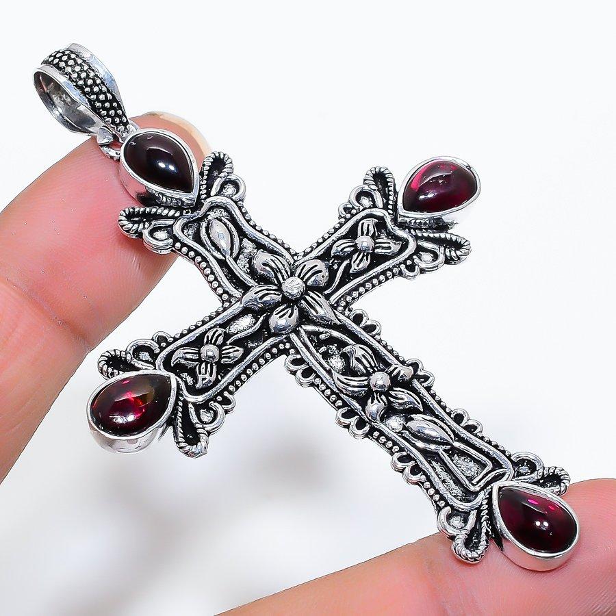 Cross Amethyst Gemstone Handmade Ethnic Jewelry Pendant 2.96 VR-3613
Cross Amethyst Gemstone Handmade Ethnic Jewelry Pendant 2.96 VR-3613