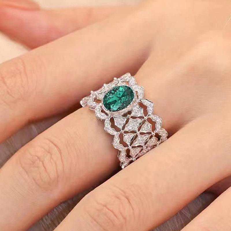 Huitan Elegant Hollow Design Women Party Ring Inlaid Bright Green CZ Fashion Wedding Accessories Zircon for Charming Lady Gift 6
Huitan Elegant Hollow Design Women Party Ring Inlaid Bright Green CZ Fashion Wedding Accessories Zircon for Charming Lady Gift 6