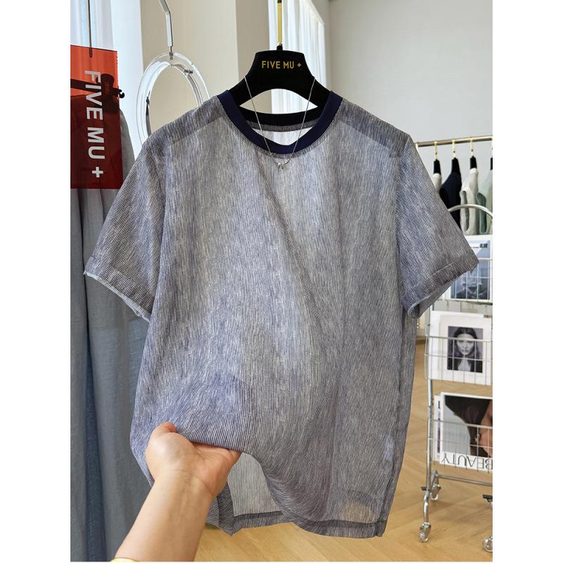 Elegant Lightweight Sheer Short-Sleeve Women s Chiffon Top with Fine Stripes Large
Elegant Lightweight Sheer Short-Sleeve Women s Chiffon Top with Fine Stripes Large