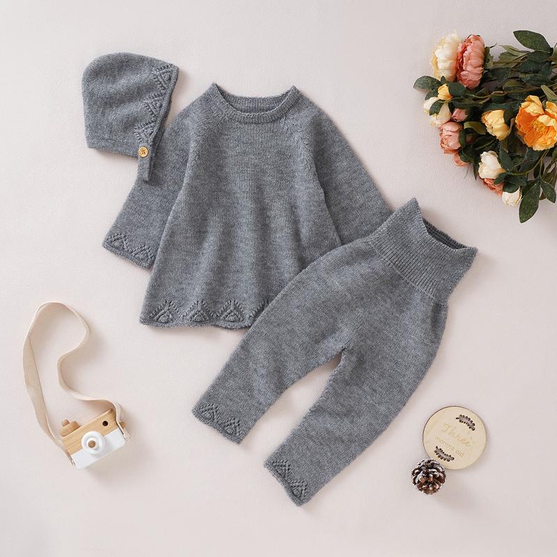 Осенние комплекты одежды для маленьких девочек, повседневный свитер с длинными рукавами + брюки + шапки, комплект из 3 предметов, костюмы для младенцев и детей
Осенние комплекты одежды для маленьких девочек, повседневный свитер с длинными рукавами + брюки + шапки, комплект из 3 предметов, костюмы для младенцев и детей
