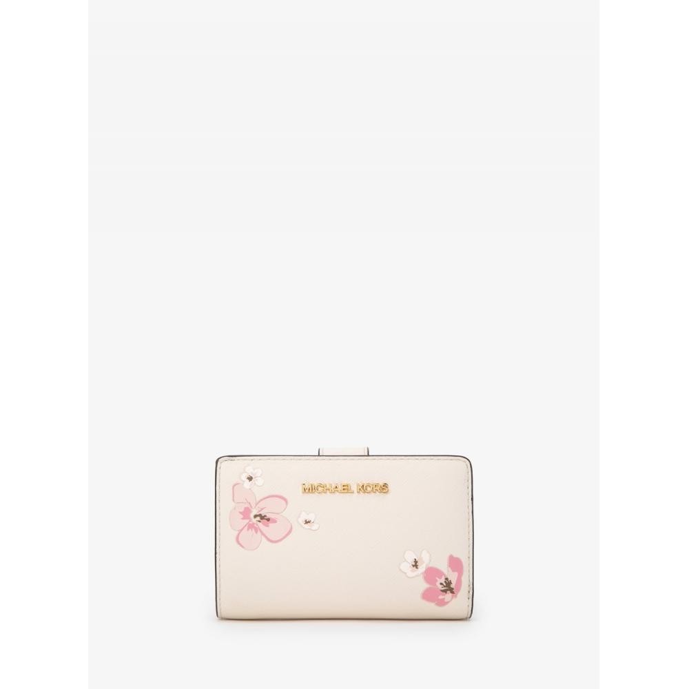 Michael Kors Jet Set Travel Billfold Zip Compact Wallet Medium 35s4gtvf6i2171 Light Cream F
Michael Kors Jet Set Travel Billfold Zip Compact Wallet Medium 35s4gtvf6i2171 Light Cream F