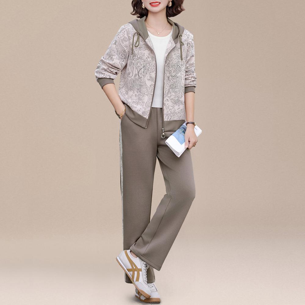 Chic Spring Sportswear Set for Middle-Aged & Elderly Women - Casual Jacket & Pants Two-Piece 4XL (recommended 67.5-75 kg)
Chic Spring Sportswear Set for Middle-Aged & Elderly Women - Casual Jacket & Pants Two-Piece 4XL (recommended 67.5-75 kg)