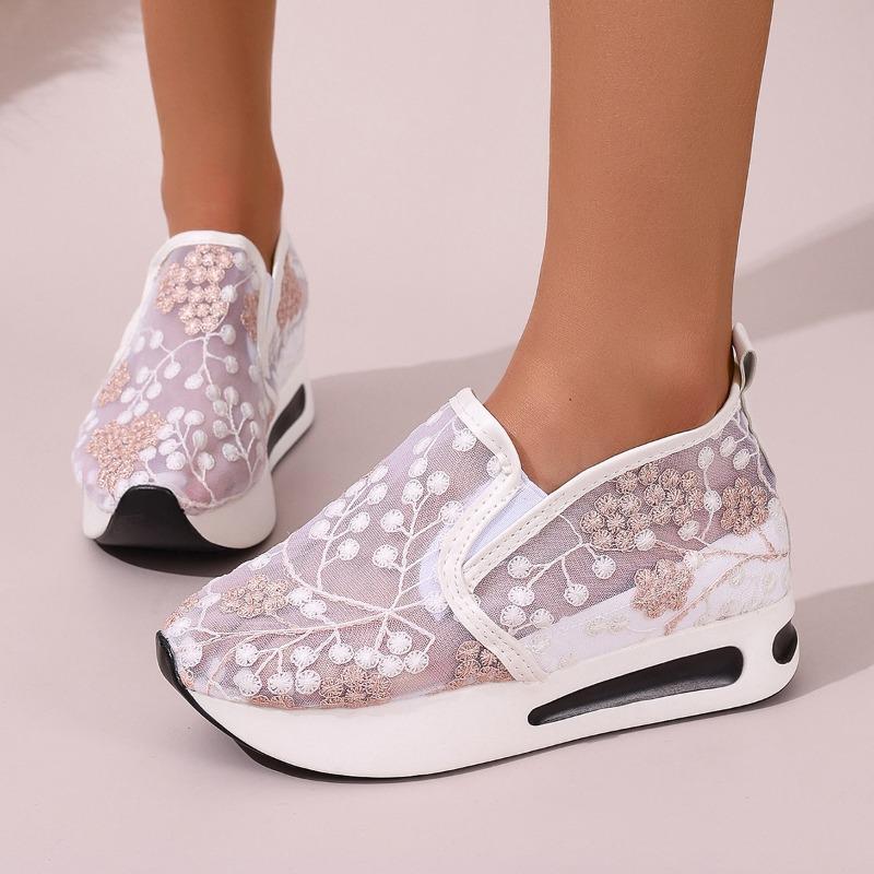 Independent station new one-pedal single shoes early autumn new large size white shoes mesh inner height increase muffin women s shoes 35 розовый
Independent station new one-pedal single shoes early autumn new large size white shoes mesh inner height increase muffin women s shoes 35 розовый