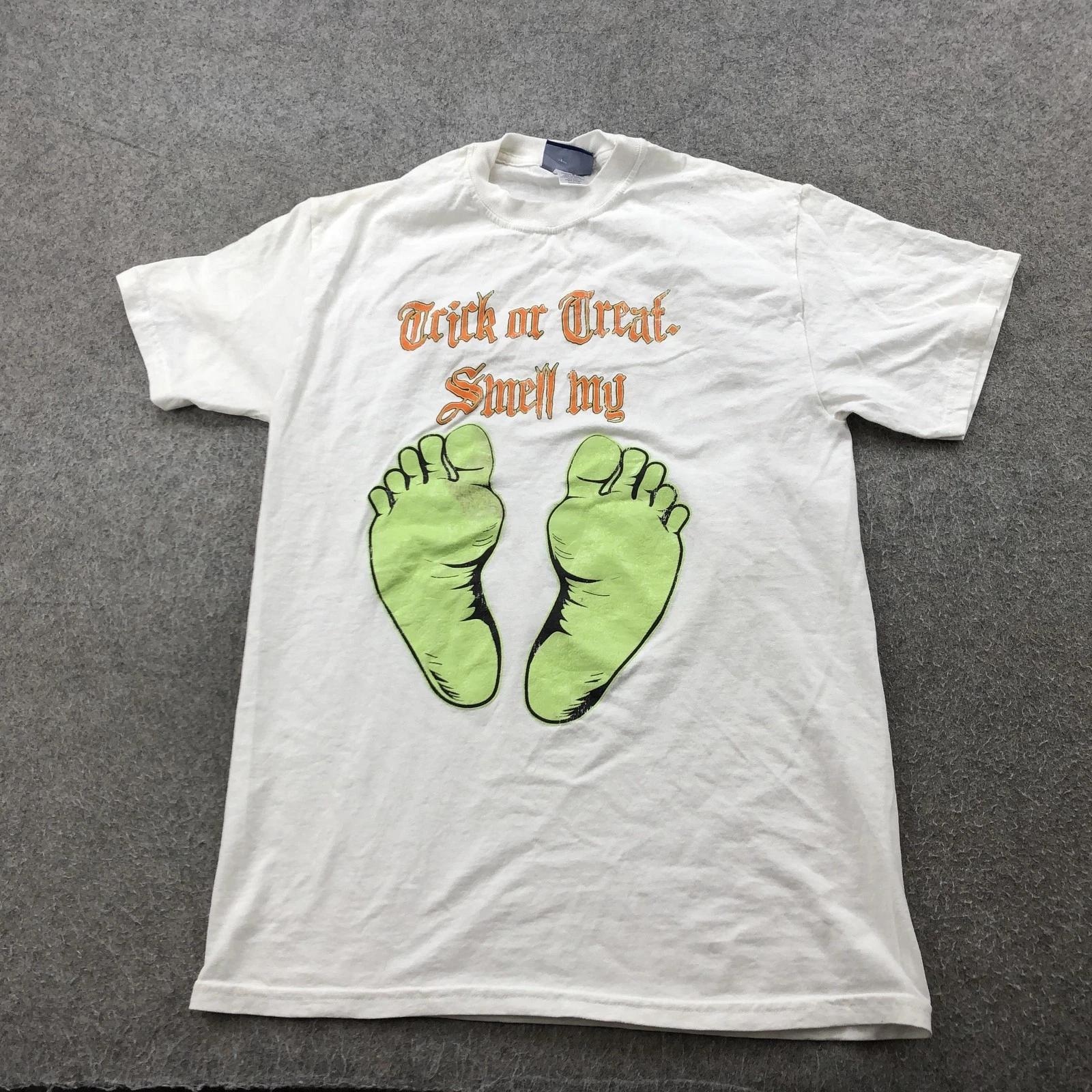 Trick or Treat Smell My Feet Shirt Mens Medium White Halloween Graphic Tee Funny 4XL
Trick or Treat Smell My Feet Shirt Mens Medium White Halloween Graphic Tee Funny 4XL