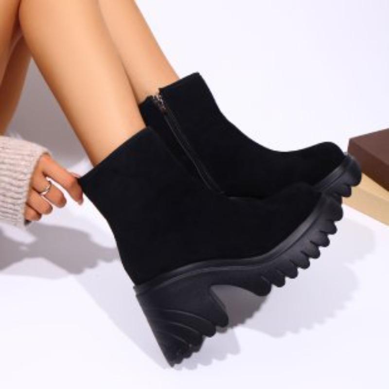 Новые ботинки на толстой подошве для женщин, туфли на толстом каблуке, увеличивающие рост, зимние ботинки, короткие ботинки для женщин 42 чёрный
Новые ботинки на толстой подошве для женщин, туфли на толстом каблуке, увеличивающие рост, зимние ботинки, короткие ботинки для женщин 42 чёрный