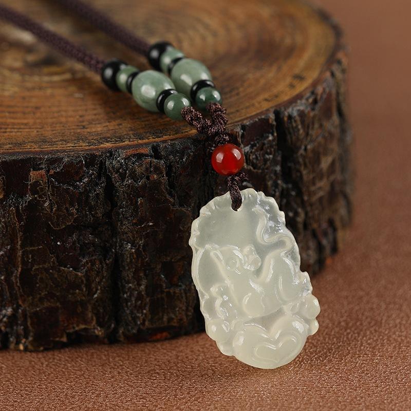 Jade zodiac necklace, men s and women s versatile long sweater chain accessories, high-end zodiac signs, antique pendants, hanging accessories
Jade zodiac necklace, men s and women s versatile long sweater chain accessories, high-end zodiac signs, antique pendants, hanging accessories