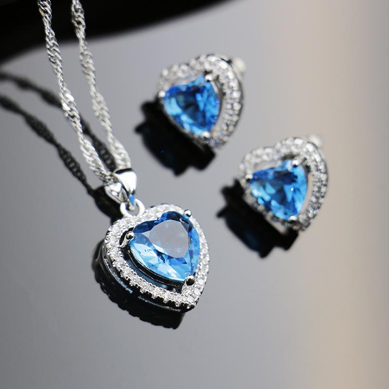 A Bestseller of European and American Jewelry A Zircon Sea Blue Necklace A Ring, A Womens Full Diamond Heart Bracelet and Stud Earrings W5492WW-
A Bestseller of European and American Jewelry A Zircon Sea Blue Necklace A Ring, A Womens Full Diamond Heart Bracelet and Stud Earrings W5492WW-