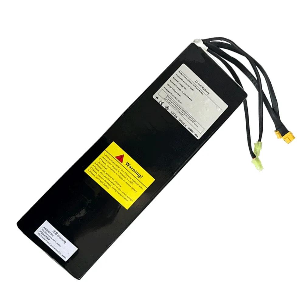 52 В 19,2 Ач 14S4P 21700 литий-ионный аккумулятор с двумя портами для быстрой зарядки, подходящий для электросамокатов с двойным приводом
52 В 19,2 Ач 14S4P 21700 литий-ионный аккумулятор с двумя портами для быстрой зарядки, подходящий для электросамокатов с двойным приводом