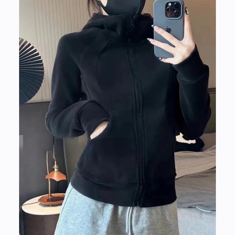 Women s Slim Fit Fleece Lined Winter Yoga Jacket with Stand-up Collar and Waist-cinching Design. Small
Women s Slim Fit Fleece Lined Winter Yoga Jacket with Stand-up Collar and Waist-cinching Design. Small