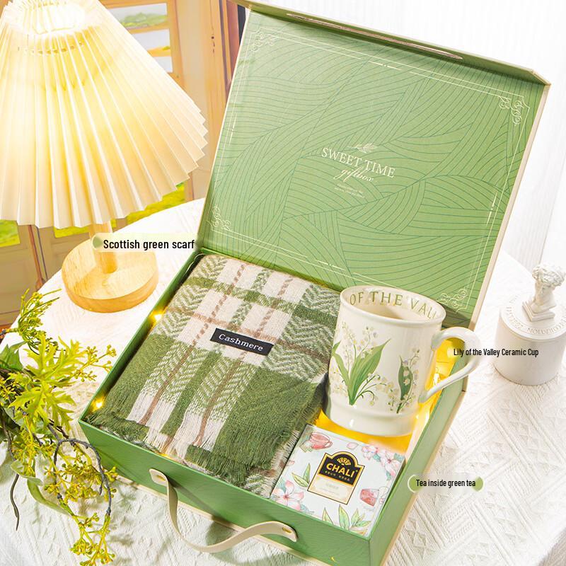 Forest Series Scarf & Ceramic Mug Gift Set
Forest Series Scarf & Ceramic Mug Gift Set