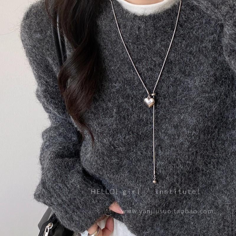 Autumn and winter silver love pendant necklace femininity titanium steel pull-out long sweater chain accessories
Autumn and winter silver love pendant necklace femininity titanium steel pull-out long sweater chain accessories