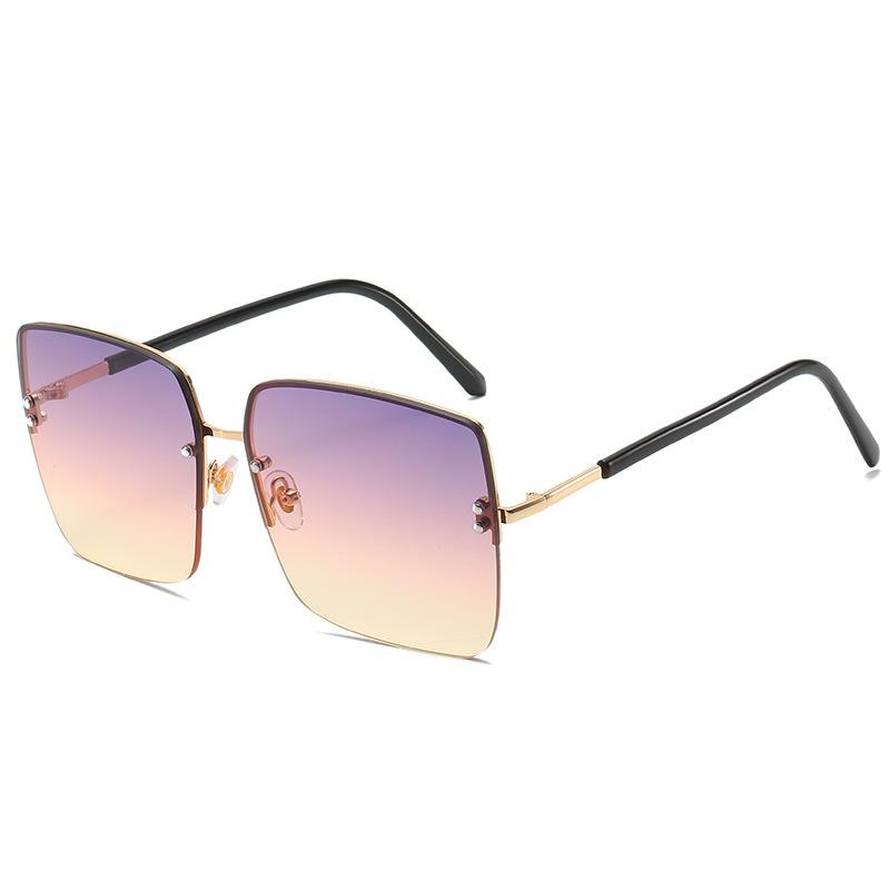 Квадратные солнцезащитные очки 2020 года, Уличная съемка, Персонализированные безободковые очки с рисовой оправой, Солнцезащитные очки с градиентным изменением цвета для женщин spot
Квадратные солнцезащитные очки 2020 года, Уличная съемка, Персонализированные безободковые очки с рисовой оправой, Солнцезащитные очки с градиентным изменением цвета для женщин spot