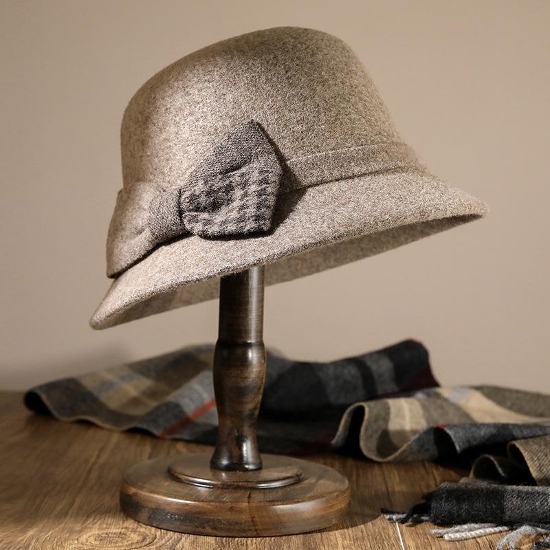Autumn and winter new high-end bow lady hat top hat women s fashion versatile woolen basin hat women s hat темно-сірий
Autumn and winter new high-end bow lady hat top hat women s fashion versatile woolen basin hat women s hat темно-сірий