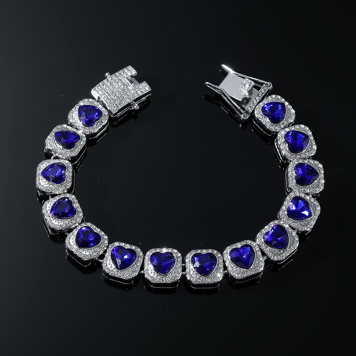 Европейский и американский мужской браслет-цепочка с яркими бриллиантами и красным персиковым сердцем в кубинском стиле - ювелирные изделия для ночных клубов 8 inch
Европейский и американский мужской браслет-цепочка с яркими бриллиантами и красным персиковым сердцем в кубинском стиле - ювелирные изделия для ночных клубов 8 inch