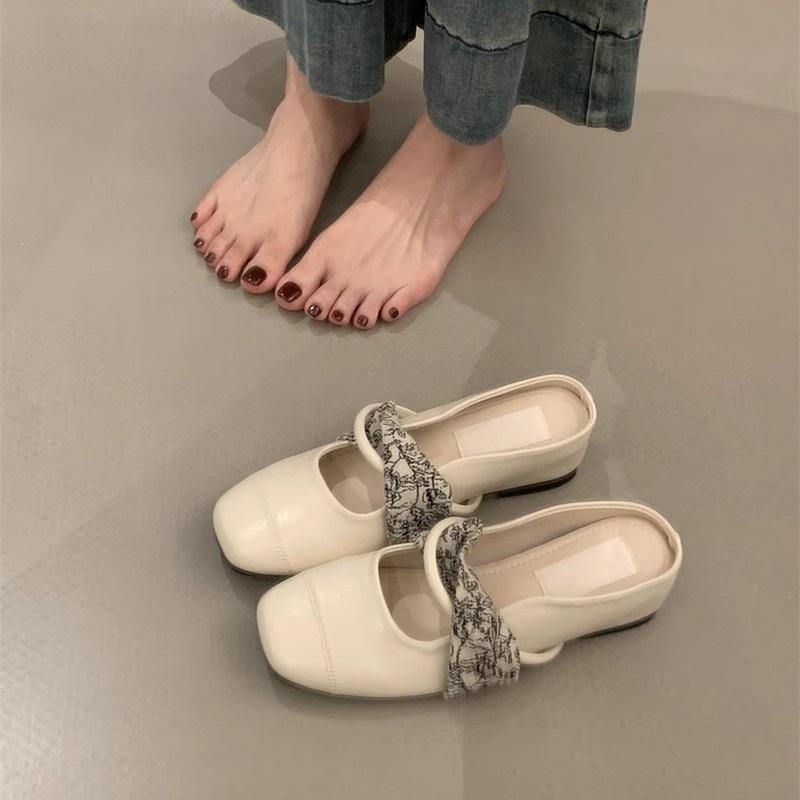 inner heightening bag head half slippers women wear new spring and summer new fairy platform Mary Jane slope heel single shoes 35
inner heightening bag head half slippers women wear new spring and summer new fairy platform Mary Jane slope heel single shoes 35