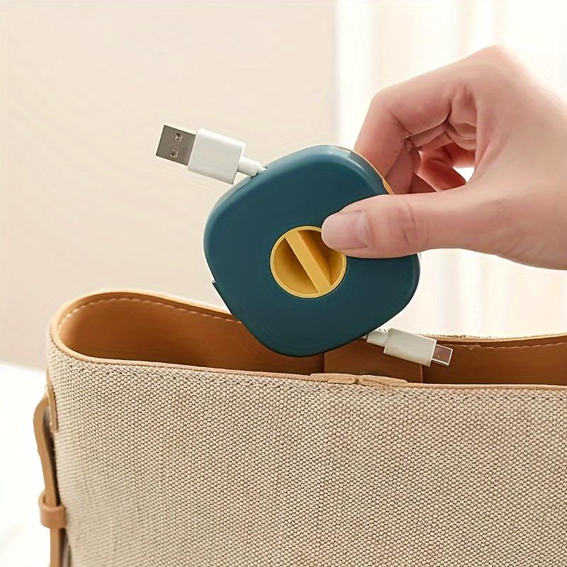 Portable Wire Winder, Travel Wire Storage Box In 3 Colors, Retractable Wire Winder Holder-Fits Data Cable, Mouse Cable, Headphone Cable білий
Portable Wire Winder, Travel Wire Storage Box In 3 Colors, Retractable Wire Winder Holder-Fits Data Cable, Mouse Cable, Headphone Cable білий