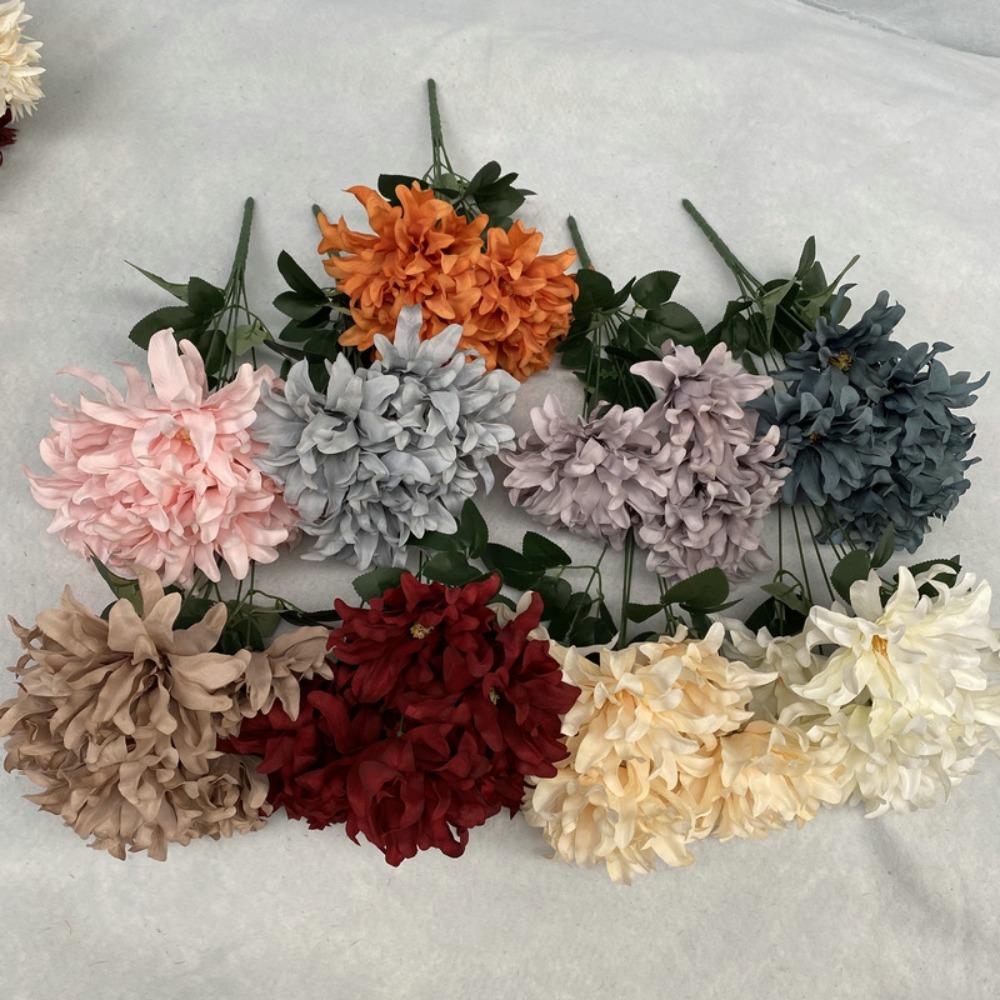 45CM Dahlia Artificial Flower 7 Heads Fake Flowers New Violet Bridal Bouquet Photo Props
45CM Dahlia Artificial Flower 7 Heads Fake Flowers New Violet Bridal Bouquet Photo Props