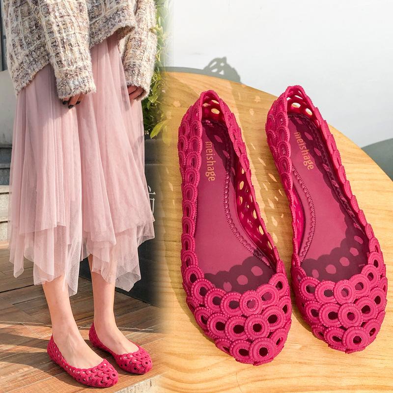 Summer new sandals women s flat bottom shallow mouth crystal jelly shoes versatile plastic single shoes casual waterproof rain shoes 36
Summer new sandals women s flat bottom shallow mouth crystal jelly shoes versatile plastic single shoes casual waterproof rain shoes 36