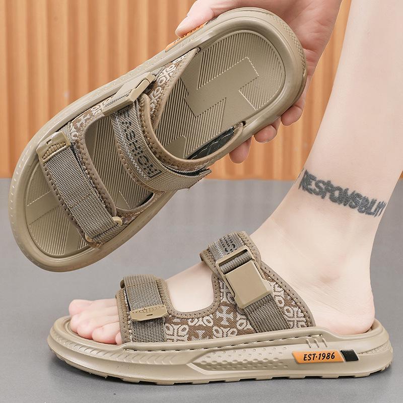 Sandals men s 2025 new summer wear soft-soled non-slip slippers driving fashion cool slippers casual beach shoes 44 коричневый
Sandals men s 2025 new summer wear soft-soled non-slip slippers driving fashion cool slippers casual beach shoes 44 коричневый