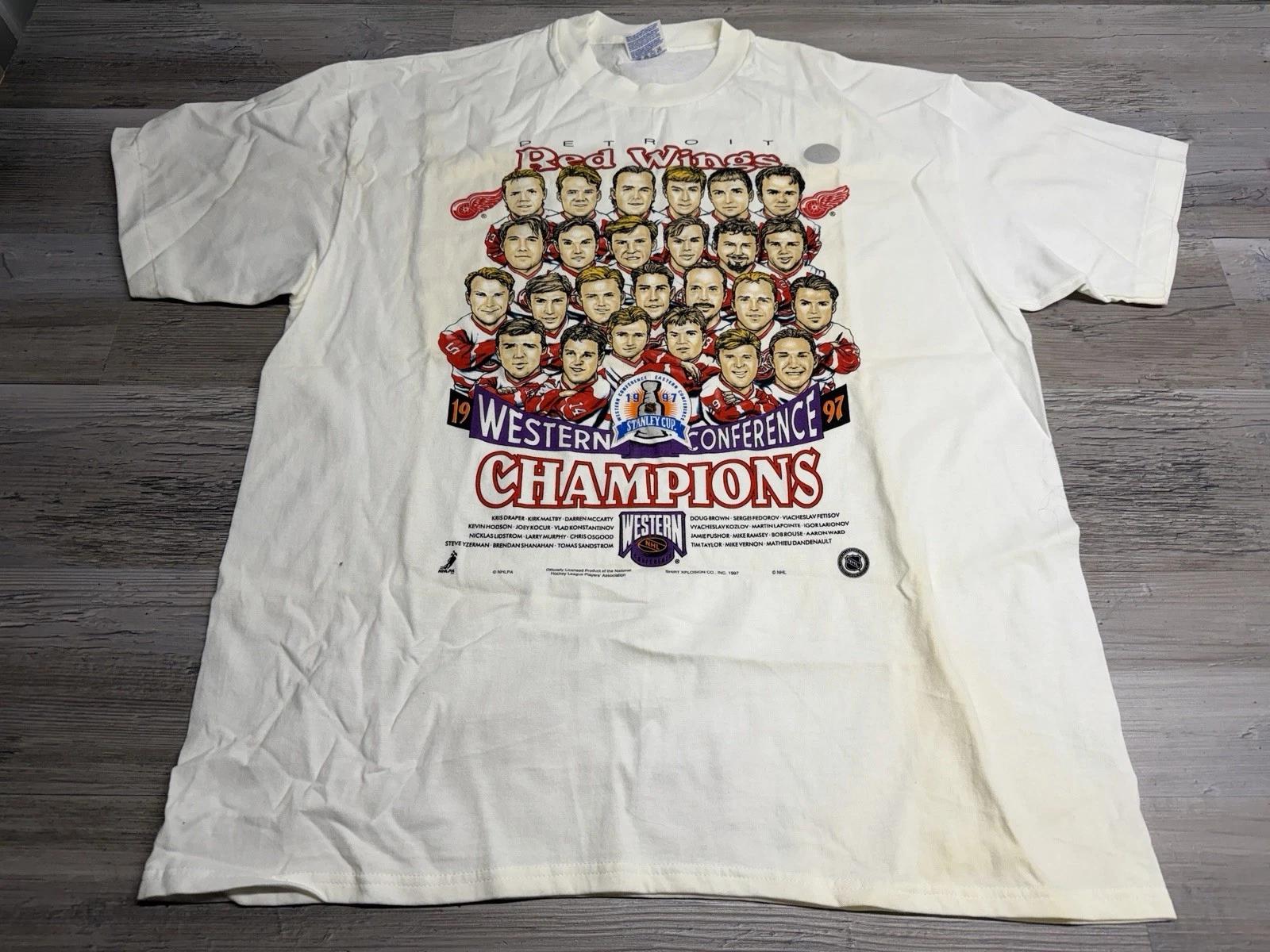 Vintage 1997 Detroit Red Wings Stanley Cup Champions T-Shirt Caricature Size XL S
Vintage 1997 Detroit Red Wings Stanley Cup Champions T-Shirt Caricature Size XL S