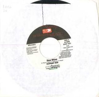 7-дюймовая пластинка ELEPHANT MAN / GOLDENCHYL & KY-ENIE - Slow Whine / Can t Get Enough VPS01812 VP US Регги, Ска и Даб Б/У
7-дюймовая пластинка ELEPHANT MAN / GOLDENCHYL & KY-ENIE - Slow Whine / Can t Get Enough VPS01812 VP US Регги, Ска и Даб Б/У
