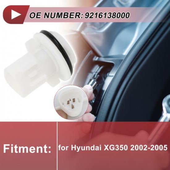 1 Pc Headlight Light Socket for Hyundai XG350 2002-2005 No.9216138000
1 Pc Headlight Light Socket for Hyundai XG350 2002-2005 No.9216138000